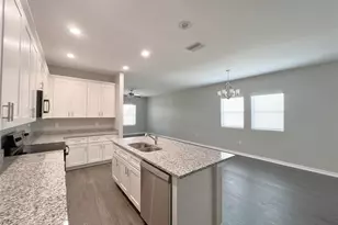 3442 Cup Dr, Lakeland, FL 33803 - Photo 9