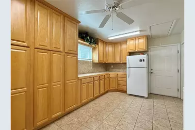 233 Greensview Drive, Avon Park, FL 33825 - Photo 15