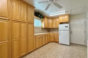 233 Greensview Dr, Avon Park, FL 33825 - Photo 15