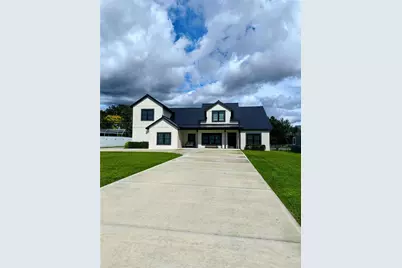 1070 Lake Ariana Boulevard, Auburndale, FL 33823 - Photo 1