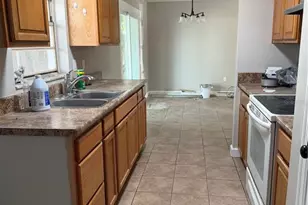 415 S Tangerine Ct, Eagle Lake, FL 33839 - Photo 11