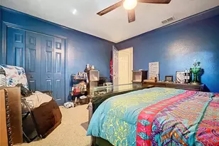 8402 Southwood Pines St, Lithia, FL 33547 - Photo 15