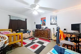 8402 Southwood Pines St, Lithia, FL 33547 - Photo 19