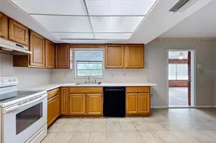 1305 Hickory Ln S, Fort Meade, FL 33841 - Photo 7