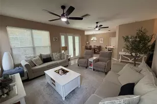 217 36th St NE, Bradenton, FL 34208 - Photo 3
