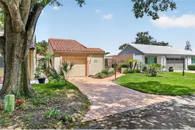 145 La Serena, Winter Haven, FL 33884 - Photo 3