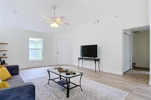1501 Royal Ridge Dr, Davenport, FL 33896 - Photo 11