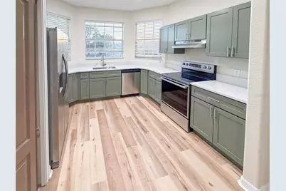 5014 Yellowtop Loop, Lakeland, FL 33811 - Photo 3