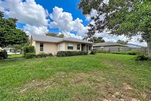 3974 Lime Tree Ln, Lakeland, FL 33813 - Photo 7