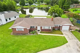 404 Coleman Dr, Winter Haven, FL 33884 - Photo 1