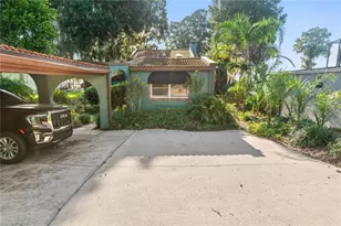 1019 W Lake Eloise Terrace, Winter Haven, FL 33884 - Photo 3