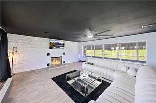 2120 Hurley Dr, Bartow, FL 33830 - Photo 9