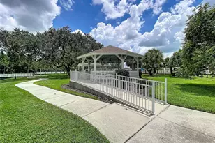 4983 Pleasant Hollow Trail, Lakeland, FL 33811 - Photo 7