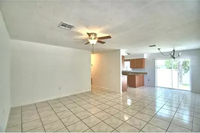 914 Grape Avenue, Saint Cloud, FL 34769 - Photo 5