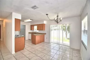 914 Grape Ave, Saint Cloud, FL 34769 - Photo 7