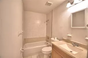 914 Grape Ave, Saint Cloud, FL 34769 - Photo 21