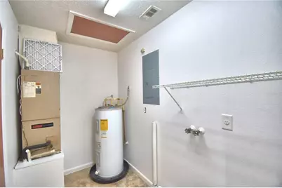 914 Grape Avenue, Saint Cloud, FL 34769 - Photo 13