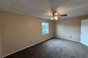 1920 E Edgewood Dr, Lakeland, FL 33803 - Photo 11