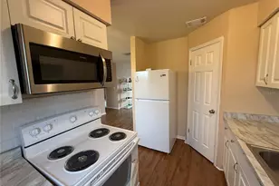1920 E Edgewood Dr, Lakeland, FL 33803 - Photo 3
