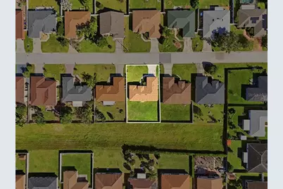 7123 Summit Drive, Winter Haven, FL 33884 - Photo 11