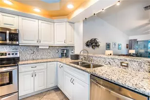 11644 SW Egret Cir, Lake Suzy, FL 34269 - Photo 15