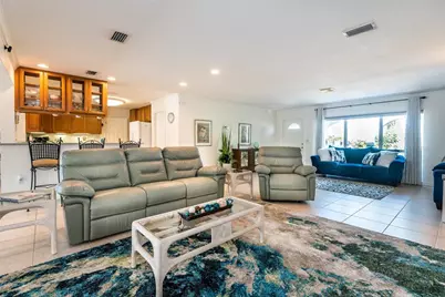 129 Cousley Drive SE, Port Charlotte, FL 33952 - Photo 7