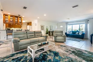 129 Cousley Dr SE, Port Charlotte, FL 33952 - Photo 7