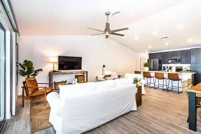 215 Lewis Circle #111, Punta Gorda, FL 33950 - Photo 5