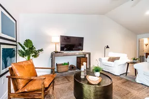 215 Lewis Cir, Punta Gorda, FL 33950 - Photo 9