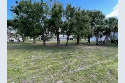 310 W Henry Street, Punta Gorda, FL 33950 - Photo 5