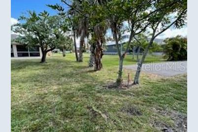 310 W Henry Street, Punta Gorda, FL 33950 - Photo 11