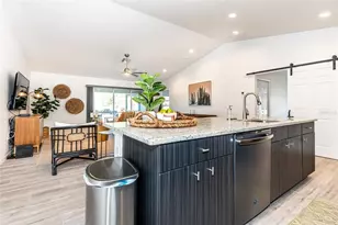 219 Lewis Cir, Punta Gorda, FL 33950 - Photo 7