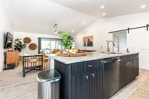 219 Lewis Cir, Punta Gorda, FL 33950 - Photo 7