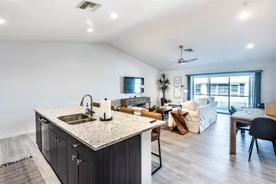 215 Lewis Circle #112, Punta Gorda, FL 33950 - Photo 3