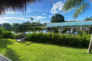 18058 Avonsdale Cir, Port Charlotte, FL 33948 - Photo 27