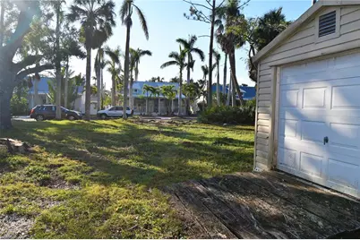 610 Trabue Avenue, Punta Gorda, FL 33950 - Photo 7