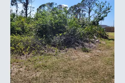 12282 Appleberg Circle, Port Charlotte, FL 33981 - Photo 7