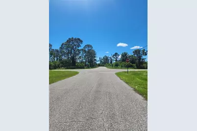 12282 Appleberg Circle, Port Charlotte, FL 33981 - Photo 17