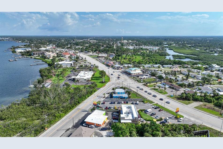 1231 Beach Rd, Englewood, FL 34223 MLS C7477050 Coldwell Banker