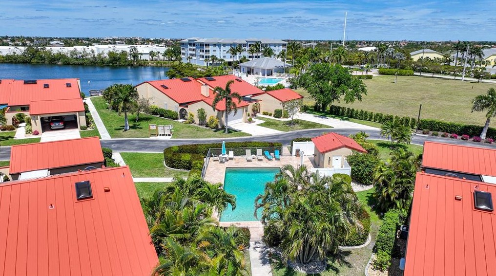 1780 Deborah Dr, Punta Gorda FL  33950-8136 exterior