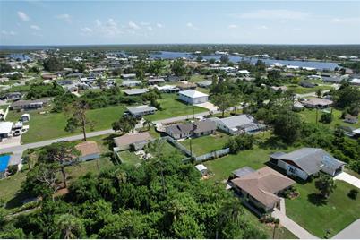 507 Meridan Avenue NW, Port Charlotte, FL 33952 - Photo 7