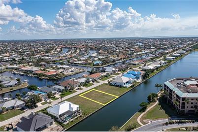 83 Colony Point Drive, Punta Gorda, FL 33950 - Photo 15