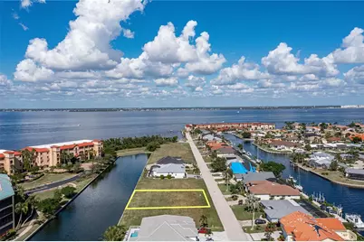 83 Colony Point Drive, Punta Gorda, FL 33950 - Photo 9