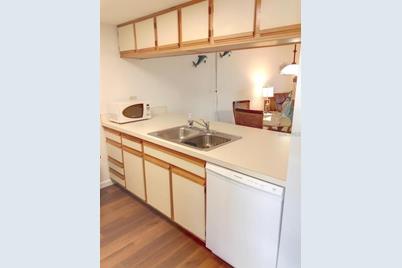 4056 Oakview Drive #E7, Port Charlotte, FL 33980 - Photo 3