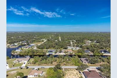 17324, 17332, 17340 Gulfspray Circle, Port Charlotte, FL 33948 - Photo 7