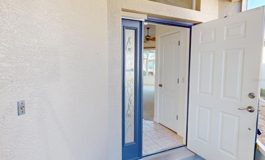 10185 Arrowhead Dr, Punta Gorda FL 33955-4704 exterior