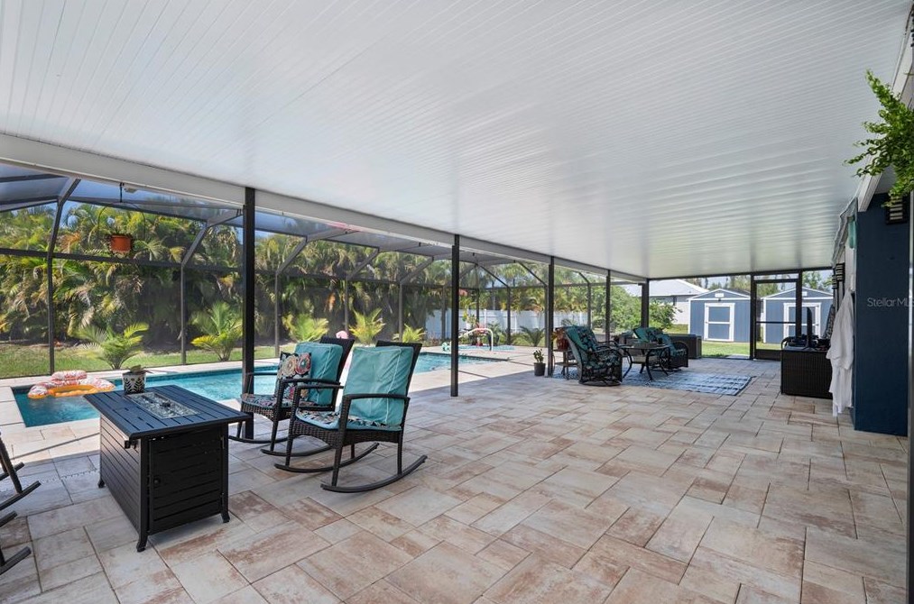 3319 Palm Dr, Punta Gorda FL  33950-3117 exterior