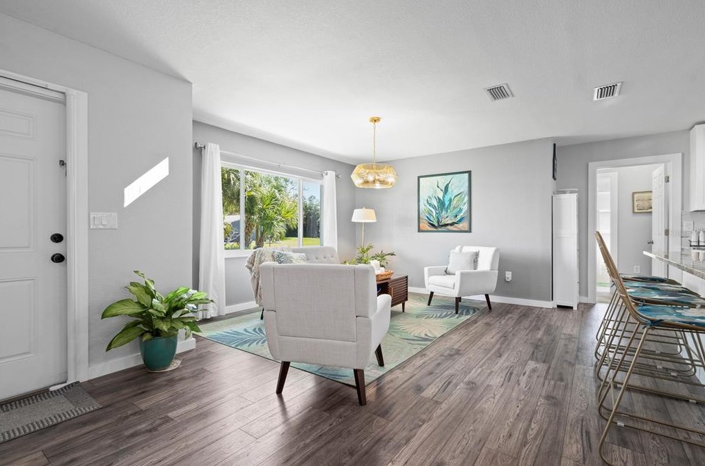 3319 Palm Dr, Punta Gorda FL  33950-3117 exterior