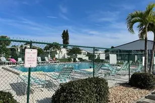 4300 Riverside Dr, Punta Gorda, FL 33982 - Photo 5