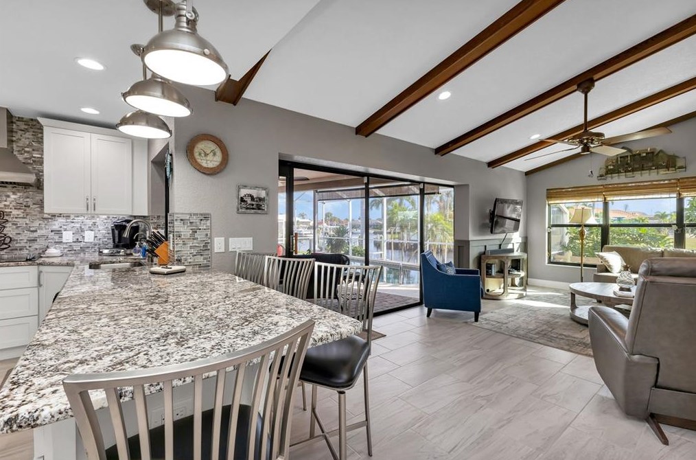 2824 Coral Way, Punta Gorda FL 33950-5033 exterior